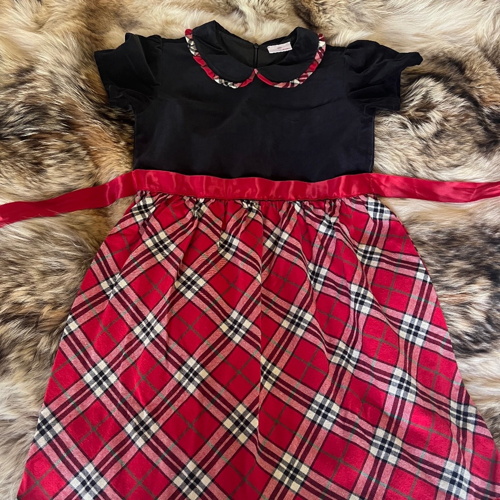 Hanna Andersson Holiday Christmas dress Size 140 (10)